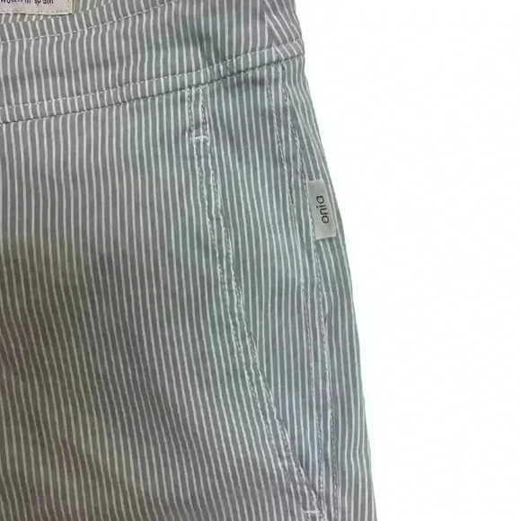 Onia Mens Swim Trunks Board Shorts Size 34 Calder 7.5” Light Grey White Stripe - Picture 7 of 11